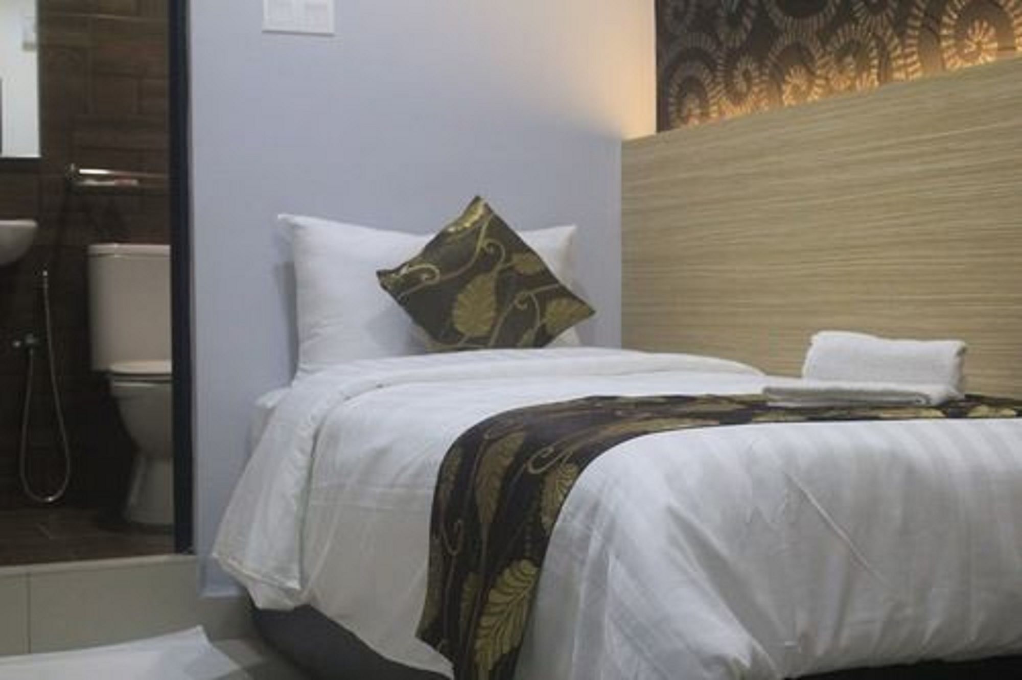 D'Metro Hotel Shah Alam Exterior foto