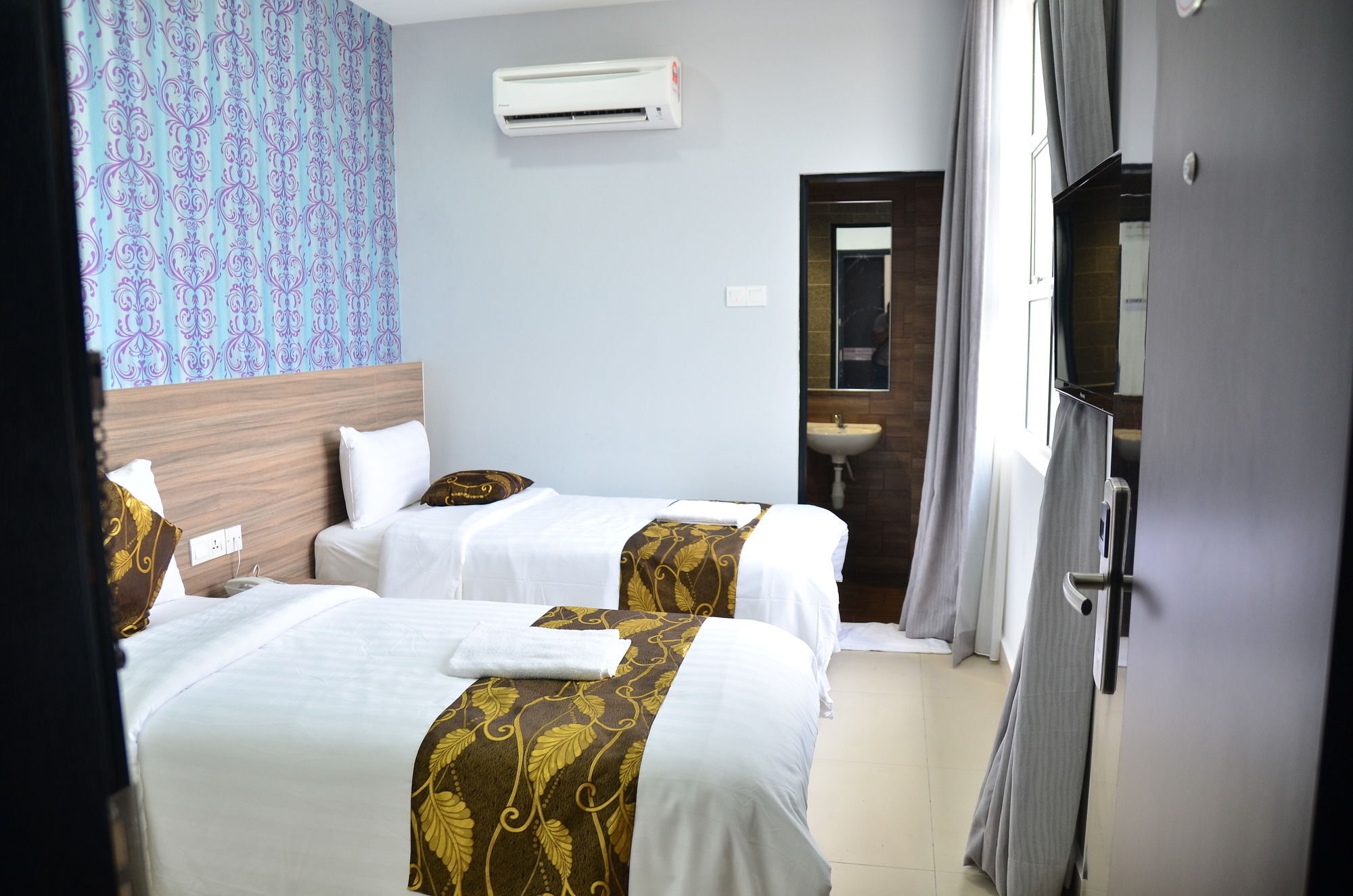 D'Metro Hotel Shah Alam Exterior foto